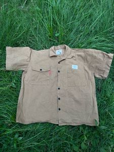 Men's Tan Short Sleeve Button-Up Shirt