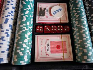 Poker Chip Set with Case