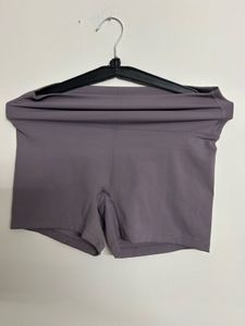 MOVING PEACH High Waist Shorts