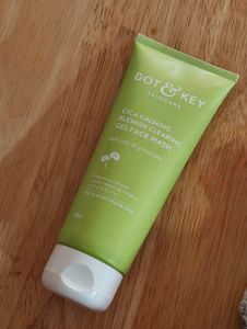 Dot & Key Cica Calming Face Wash