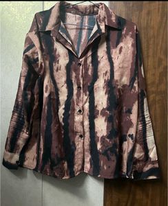 Stylish Printed Collared Shirt