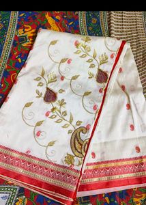 Elegant White Saree with Gold Embroidery