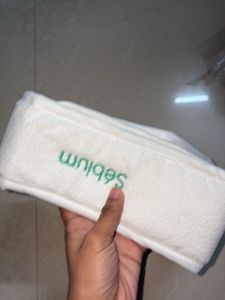 Sebium Headband