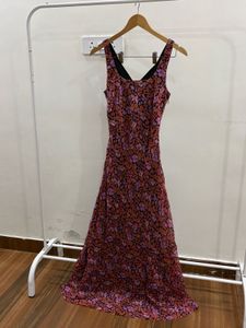 Ditsy Floral Chiffon Scoop Neck Midi Dress