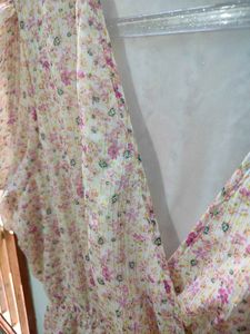 Chic Floral Tiered Midi Dress