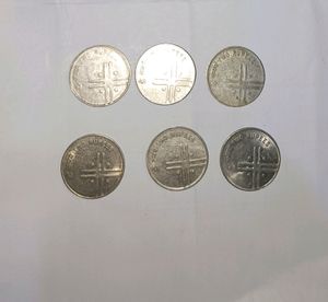 2 Ruppee Cross Coin
