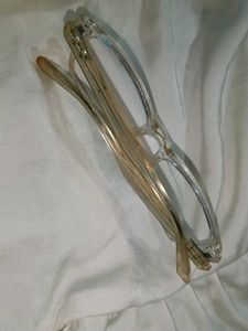 reading glasses 0.25