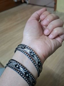 Elegant Black & Silver Bangles