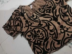 Elegant Baroque Print Top