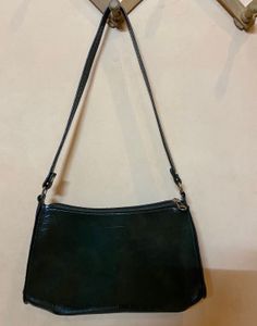 Chic Green Leather Bag