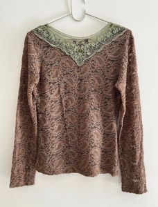 Lace Detailed Long Sleeve Top