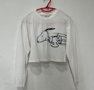 Snoopy Graphic Long Sleeve Cropped Top
