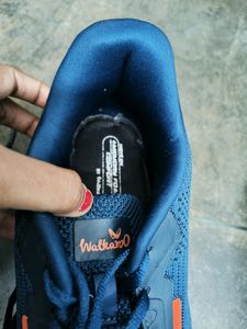 Sports Shoes