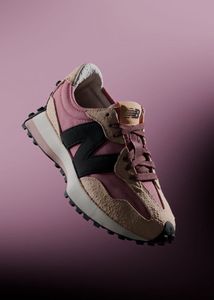 New Balance 327 Sneakers