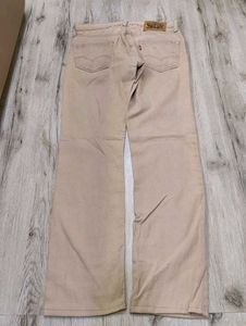 sc9991 Levi's jeans waist 30 inches