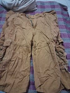 Cargo Shorts with side pocket