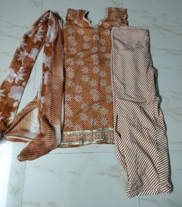 Kurta Suit Set