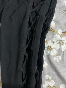 Black sports wear top  wd shorts