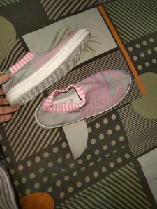 Women Shoes Never Used