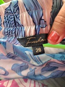 Tropical Printed MIDI skirt