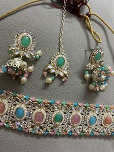 Elegant Multi-Color Choker Necklace Set