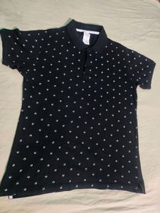 Brand-Mavie, Size-M, T-shirt Collar