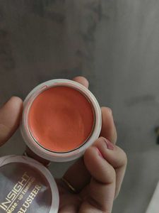 Insight Blusher - Essentials!