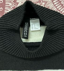 H&amp;M Polo Neck Striped Cropped Sweater (XS)