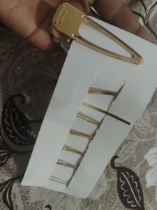 Assorted Pearl &amp; Star Hair Clips Set