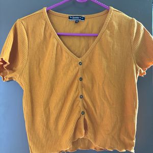 Mustard Ribbed Button-Up Crop Top size M