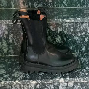 Black Leather Chelsea Boots