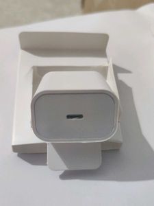 Bolzma USB-C 20W Power Adapter for apple mobiles