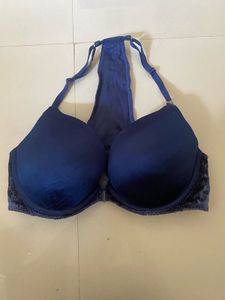 Comfortable Push-Up Bra with Lace Trim