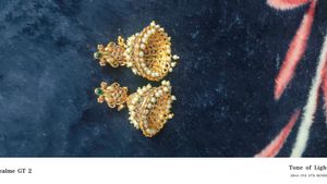 Elegant Jhumka Earrings