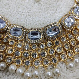 Diamond necklace set