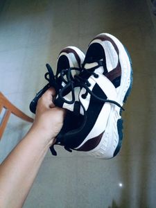 Stylish Sneakers - Great Condition!