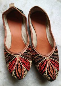 Embroidered Juttis - Women's Flats