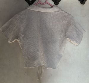 Ruched Collared Cropped Top
