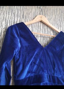 Blue Velvet Dress Bust 36 Length 35