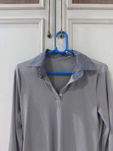Savana by Urbanic Ribbed Grey Top