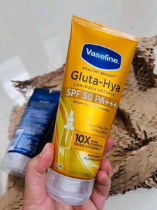 Vaseline Serum In Lotion Combo