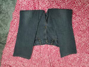 Women's Flared Jeans