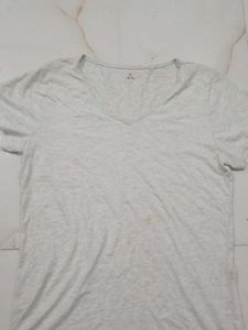 Light Grey V-Neck T-Shirt large size and Carrot co
