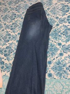 Comfortable Blue Denim Jeans