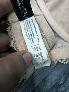32 D Look 🥰