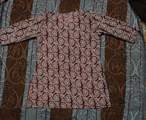 Maroon Paisley Print Kurta