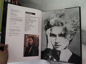 Madonna: A Biography
