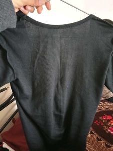Basic Black Ribbed Top