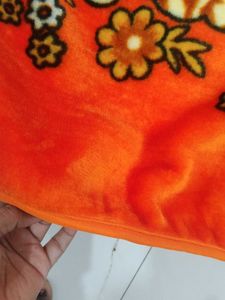 Twinkle Stars Baby Blanket orange colour