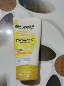 Garnier Vitamin C Face Wash